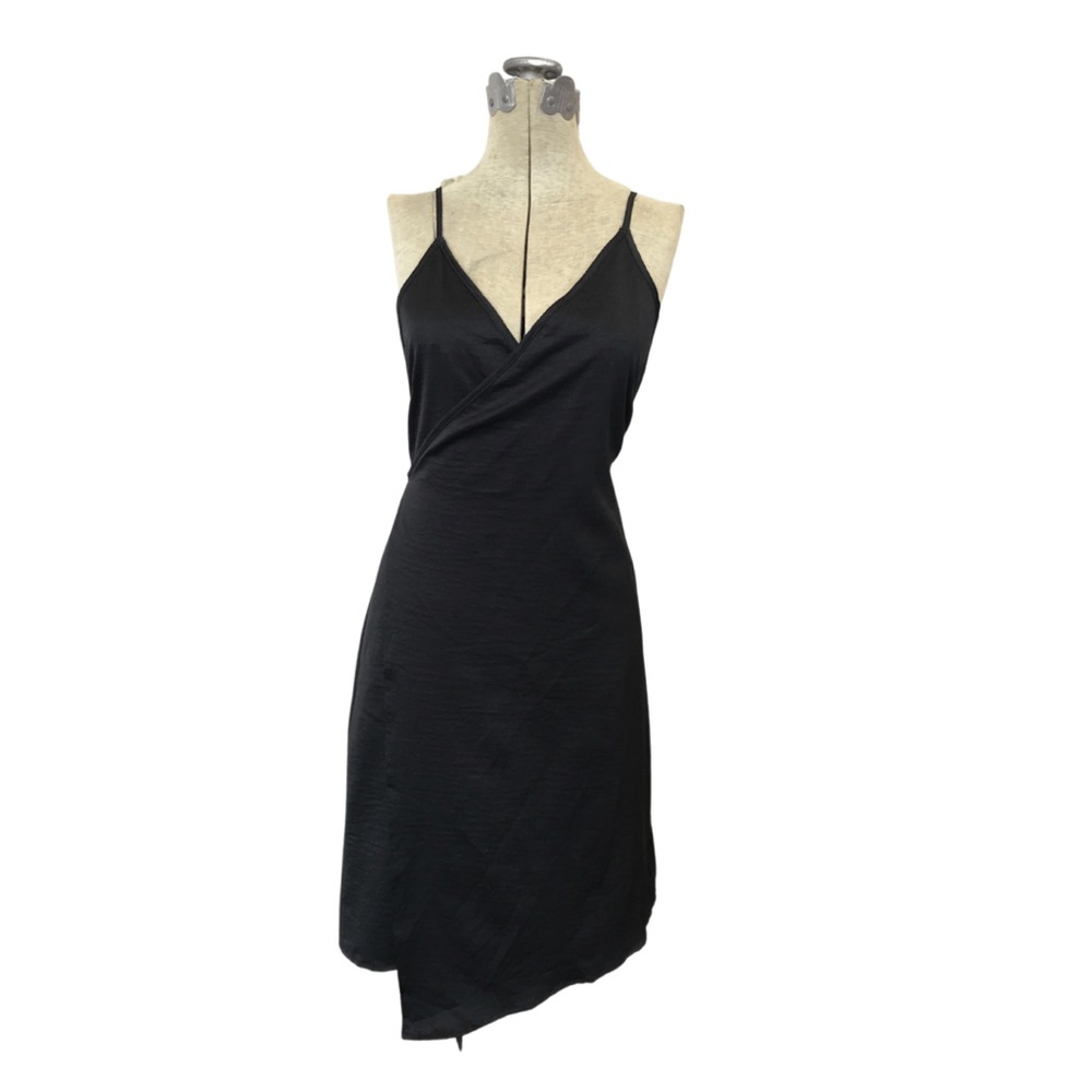 Shimera-Women’s Medium Black Wrap Dress with adjustable straps